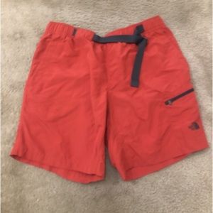 Men’s The North Face Belted Shorts- Large